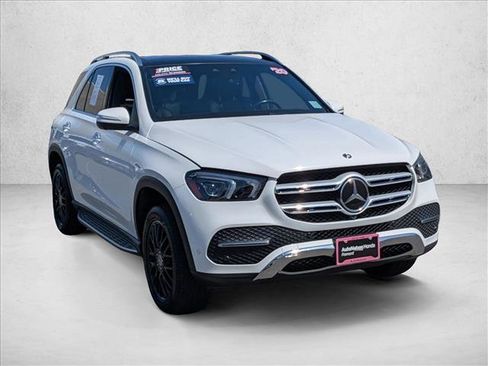 Used 2020 Mercedes-Benz GLE 350 4MATIC image 3