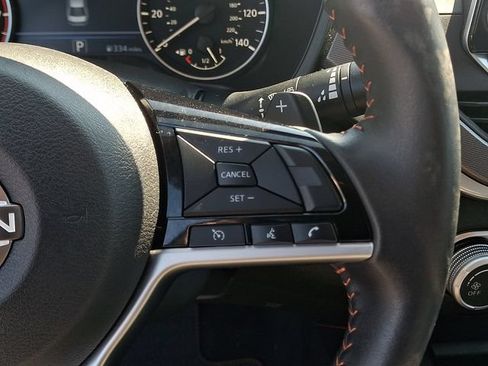 Used 2023 Nissan Altima 2.5 SR FWD image 23