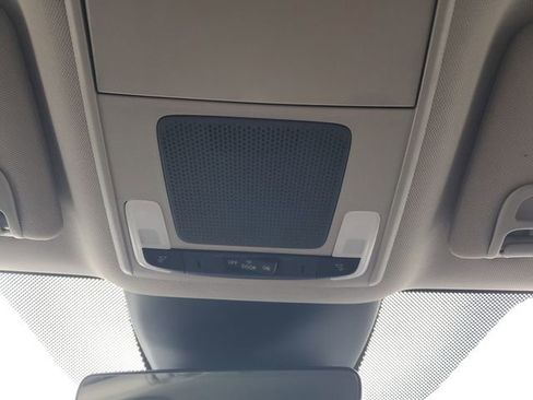 Used 2023 Honda Pilot EX-L image 25