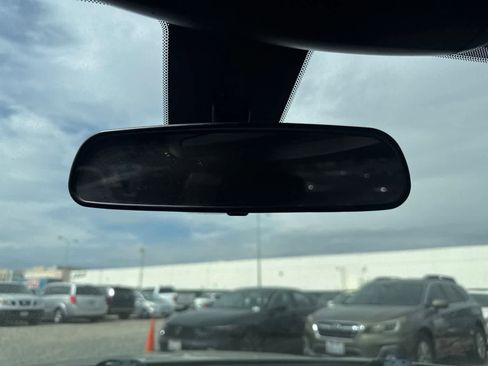 Used 2022 Dodge Charger SXT RWD image 25