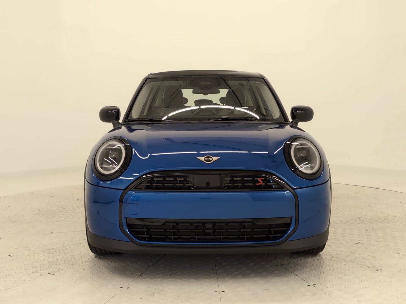 Used 2025 MINI Cooper S FWD image 5
