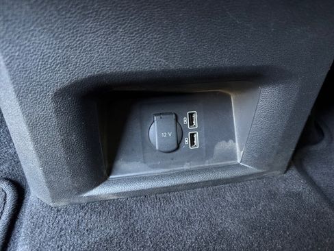 Used 2018 Volkswagen Atlas SE image 19