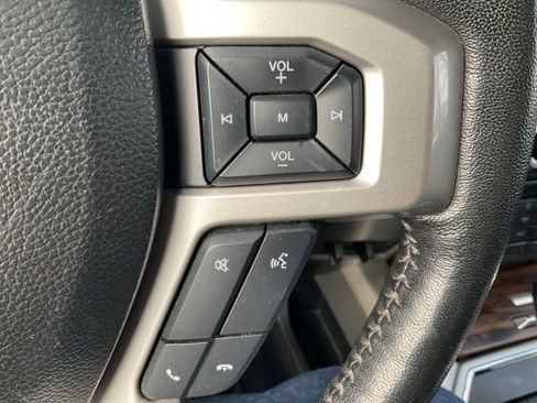 Used 2018 Ford F150 Lariat w/ Equipment Group 502A Luxury image 29