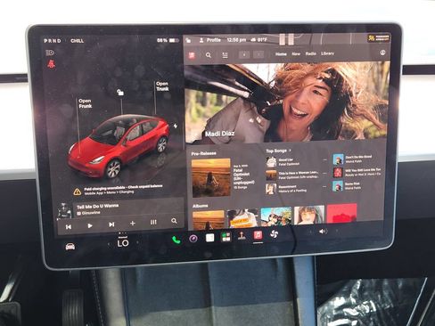 Used 2023 Tesla Model Y Long Range AWD/4WD image 8