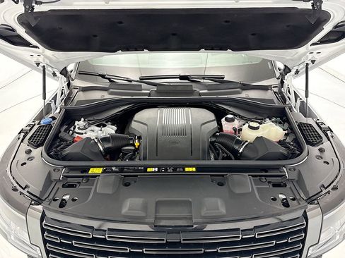 New 2026 Land Rover Range Rover Long Wheelbase SE AWD/4WD image 29
