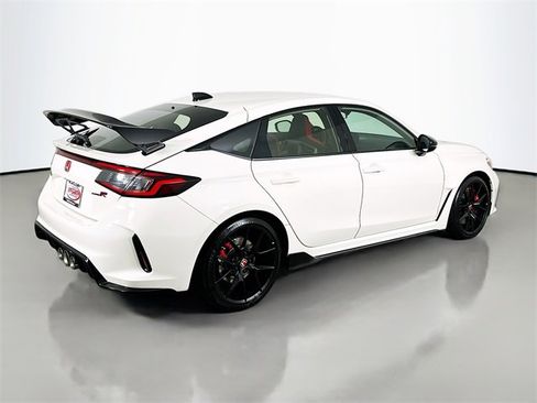 Certified 2025 Honda Civic Type R image 18