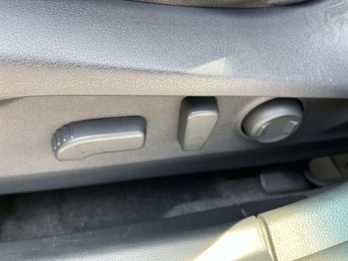 Used 2021 Subaru Outback Limited XT image 28