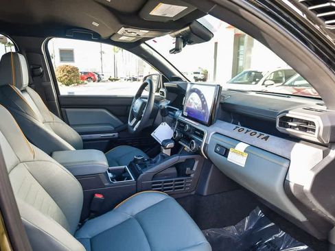 New 2026 Toyota 4Runner Trailhunter image 20