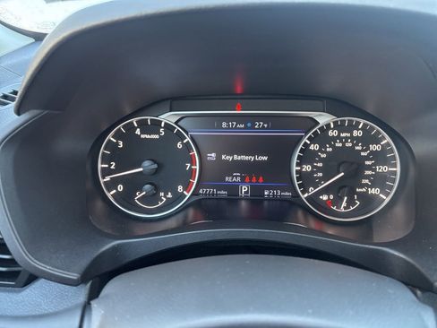 Used 2024 Nissan Altima 2.5 SV image 12