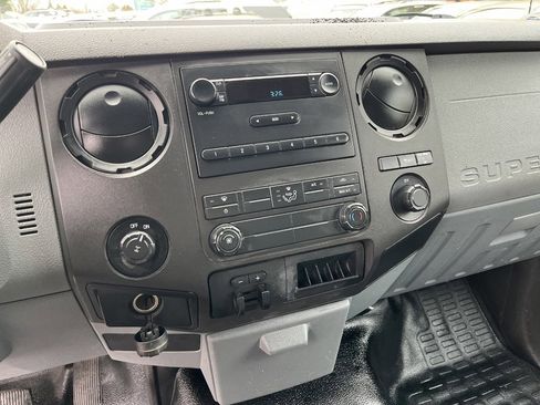 Used 2013 Ford F250 XL image 11