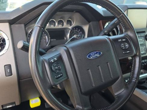Used 2016 Ford F250 Lariat w/ Chrome Package AWD/4WD image 12