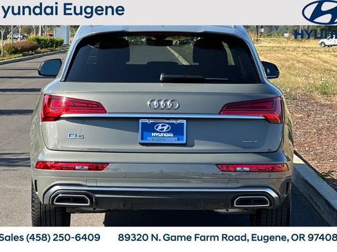 Used 2025 Audi Q5 2.0T Premium AWD/4WD image 4