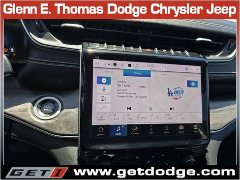 Certified 2023 Jeep Grand Cherokee Limited w/ Luxury Tech Group II image 14