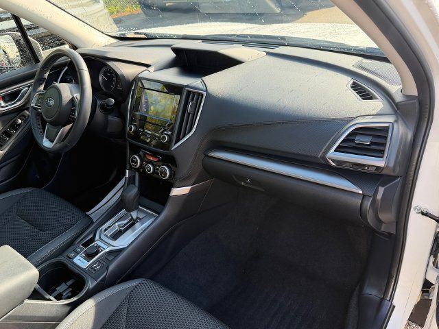 Used 2020 Subaru Forester Premium AWD/4WD image 19