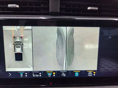 Used 2022 GMC Sierra 1500 AT4X image 69