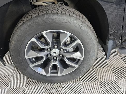 Used 2021 Chevrolet Silverado 1500 RST AWD/4WD image 8