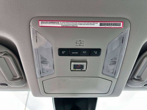 Used 2023 Toyota RAV4 XLE AWD/4WD image 23