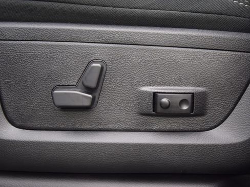 New 2026 RAM 2500 Big Horn AWD/4WD image 31