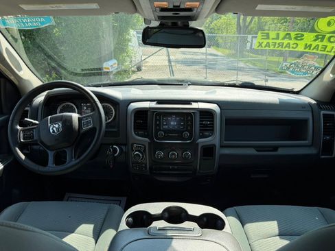 Used 2016 RAM 1500 Express w/ Black Ram 1500 Express Group AWD/4WD image 29