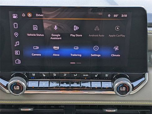 Used 2024 Chevrolet Colorado ZR2 w/ ZR2 Convenience Package III image 15