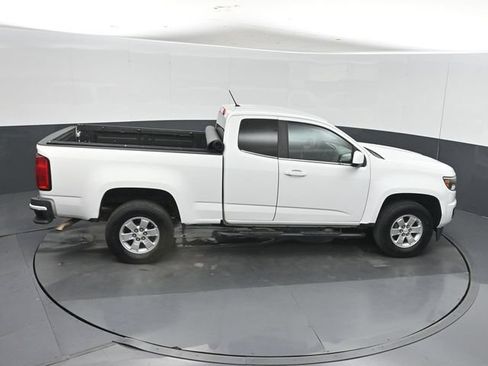 Used 2018 Chevrolet Colorado W/T w/ WT Convenience Package RWD image 34