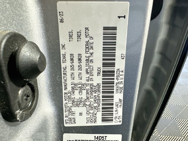 Used 2023 Toyota Tundra Platinum AWD/4WD image 32