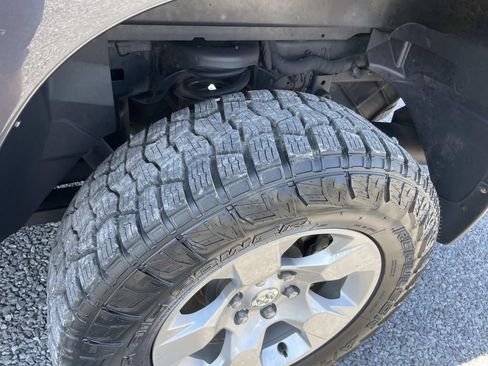 Used 2021 RAM 1500 Big Horn AWD/4WD image 16
