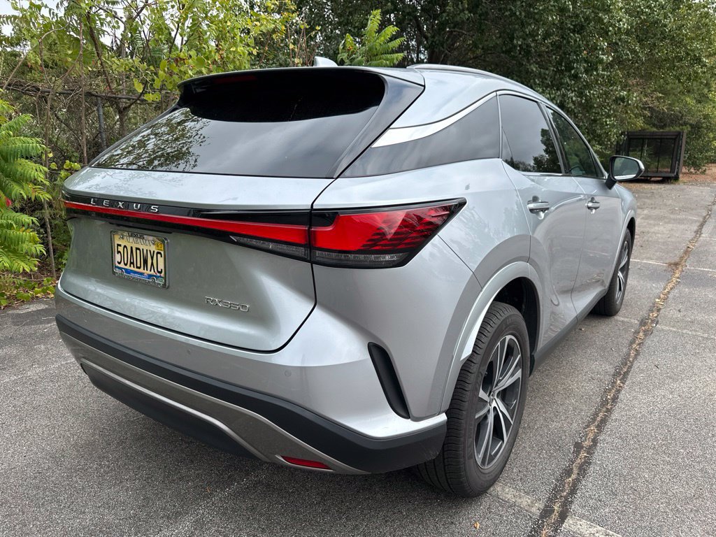 Used 2023 Lexus RX 350 Premium w/ Accessory Package (Z1) FWD image 3