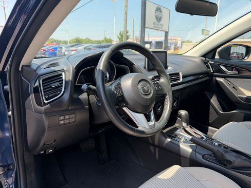 Used 2015 MAZDA MAZDA3 i Touring FWD image 9