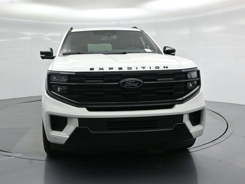 New 2026 Ford Expedition Max Platinum w/ Stealth Appearance Package AWD/4WD image 52
