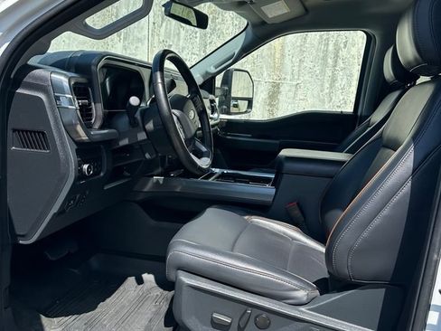 Used 2025 Ford F350 Lariat w/ Lariat Ultimate Package AWD/4WD image 10