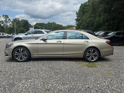 Used 2019 Mercedes-Benz S 560 4MATIC Sedan image 4