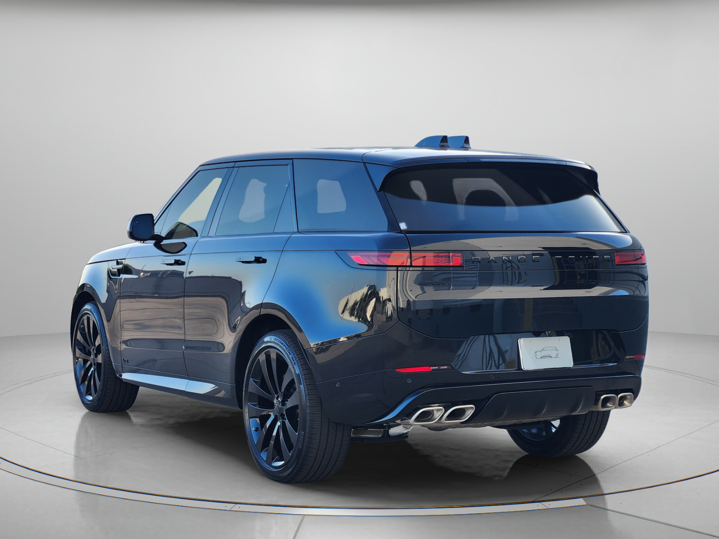 New 2026 Land Rover Range Rover Sport Dynamic SE AWD/4WD image 3