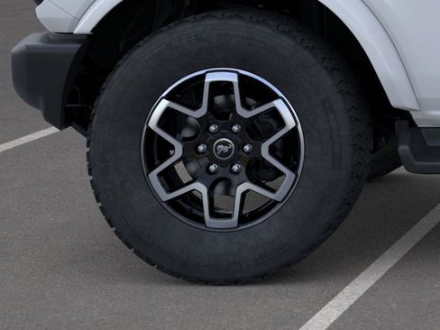 New 2025 Ford Bronco Outer Banks image 21