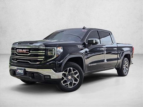 Used 2023 GMC Sierra 1500 SLT AWD/4WD image 2