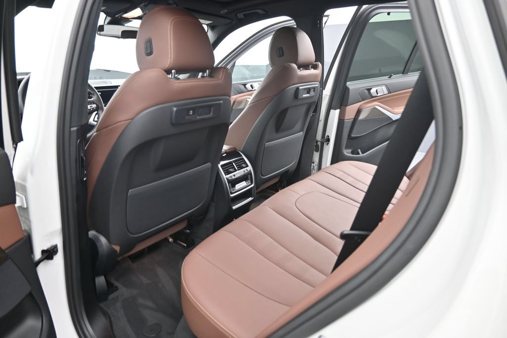 Used 2022 BMW X5 sDrive40i w/ Premium Package RWD image 29