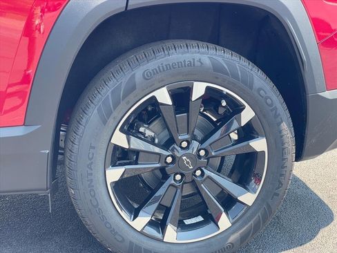 New 2026 Chevrolet Equinox RS w/ Safety and Technology Package FWD image 24
