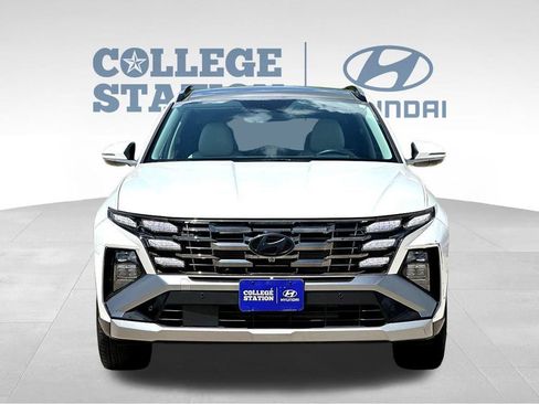 Used 2025 Hyundai Tucson Limited FWD image 4