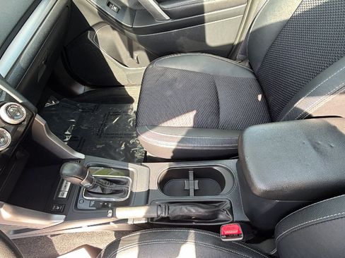 Used 2017 Subaru Forester 2.0XT Premium AWD/4WD image 12
