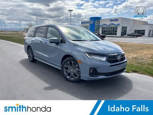 New 2026 Honda Odyssey Touring image 1