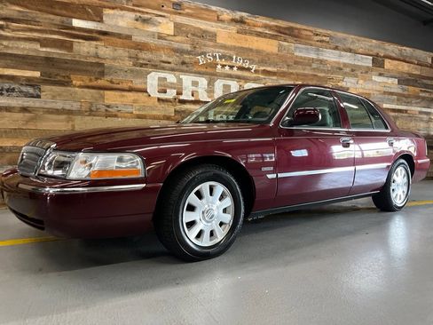 Used 2005 Mercury Grand Marquis LS RWD image 13