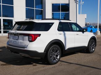 New 2026 Ford Explorer Active w/ Active Comfort Package video 3