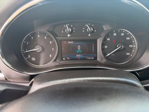 Used 2022 Buick Encore Preferred w/ Safety Package AWD/4WD image 29