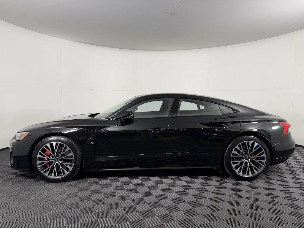 Used 2025 Audi S e-tron GT Prestige w/ Prestige Package AWD/4WD image 9