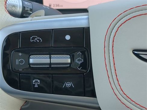 New 2025 Genesis GV80 3.5T e-SC image 25