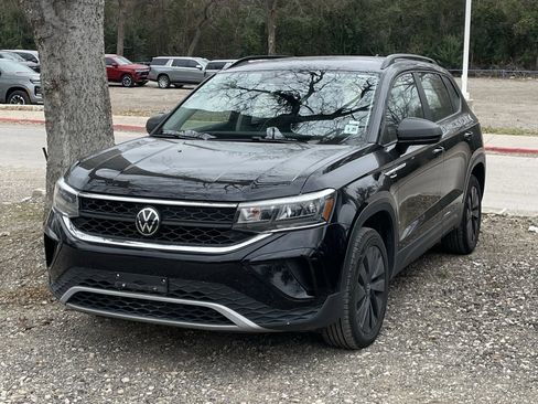 Used 2024 Volkswagen Taos S image 1