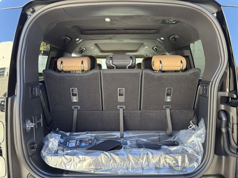 New 2026 Land Rover Defender 130 V8 image 13