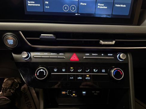 Used 2025 Hyundai Sonata SE image 35