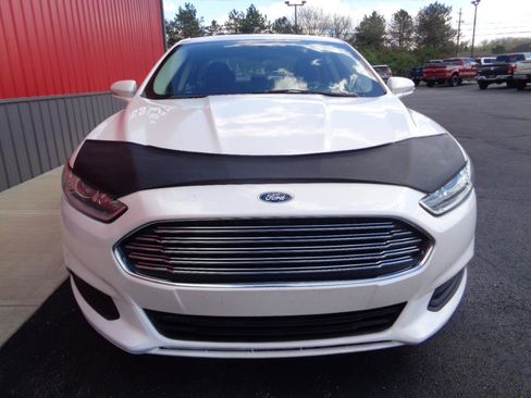 Used 2015 Ford Fusion SE image 11