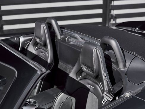 Used 2021 Mercedes-Benz AMG GT Roadster image 16